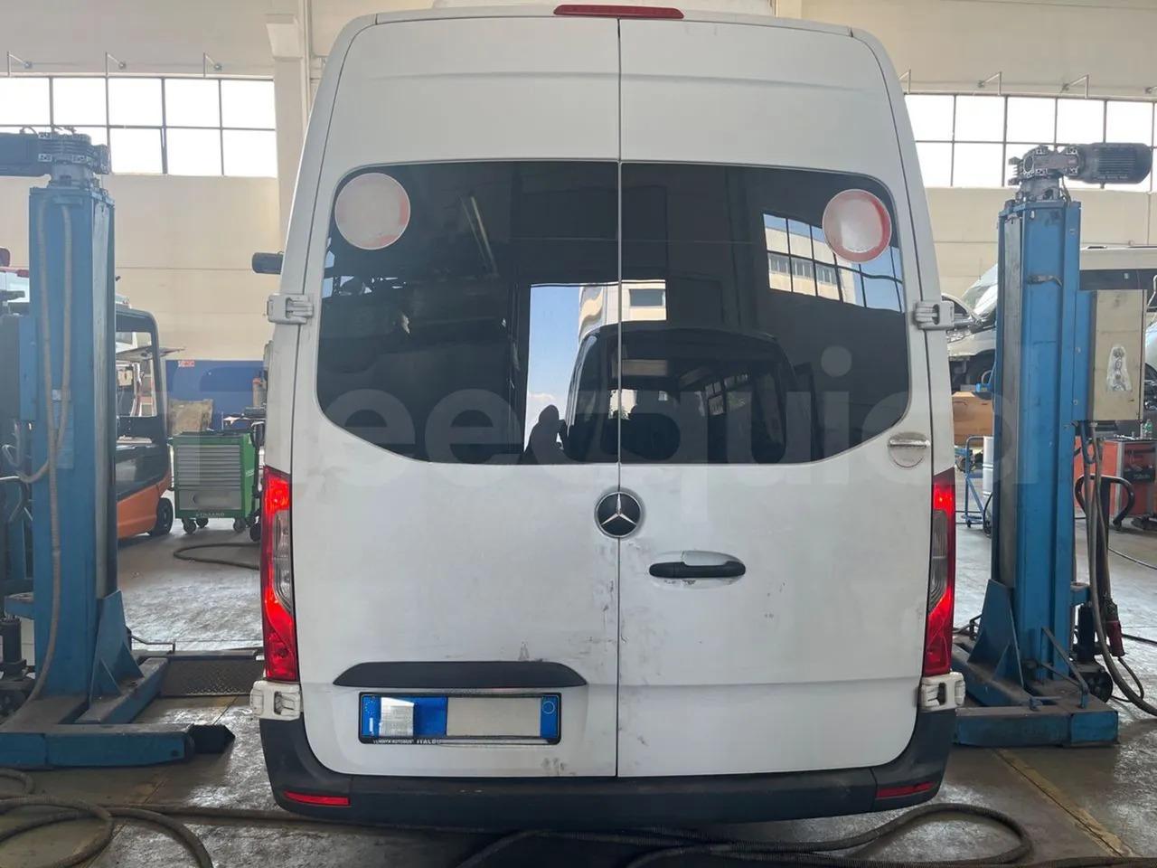Kleinbus Mercedes-Benz Sprinter Mercedes-Benz Sprinter- Photo 5