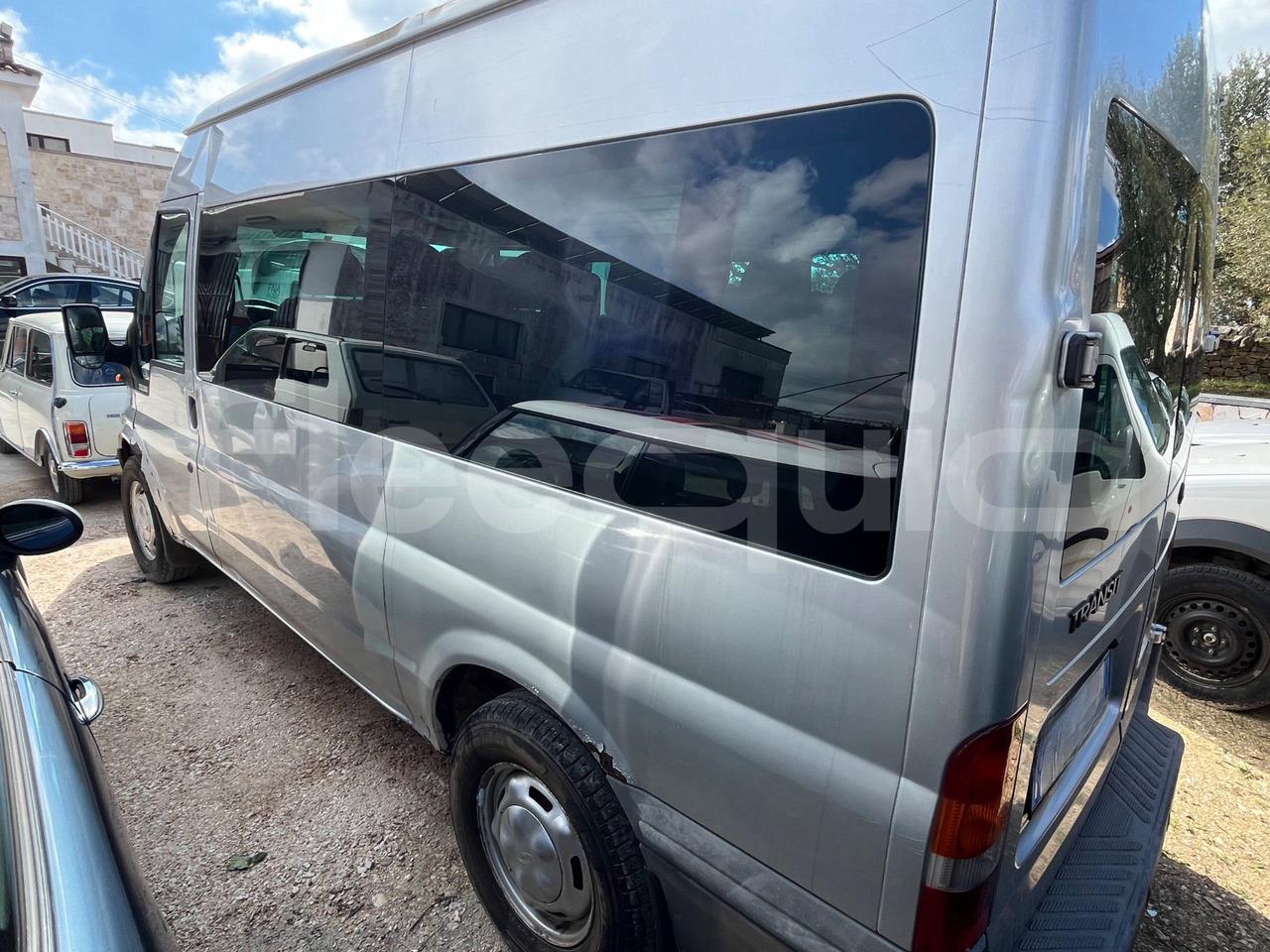 Kleinbus Ford Transit Ford Transit- Photo 7