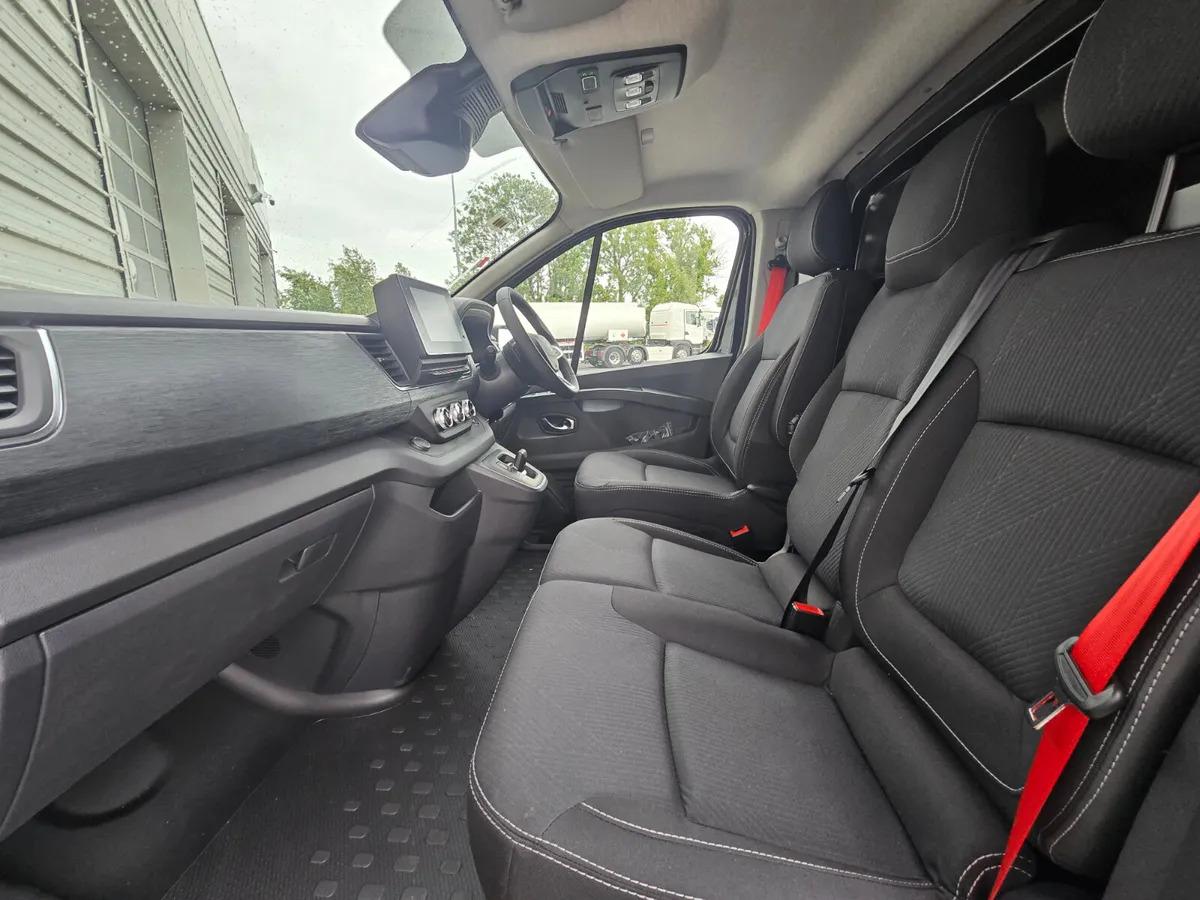 Panel van 2025 Renault Trafic Exclusive 150BHP Auto 2025 Renault Trafic Exclusive 150BHP Auto- Photo 10