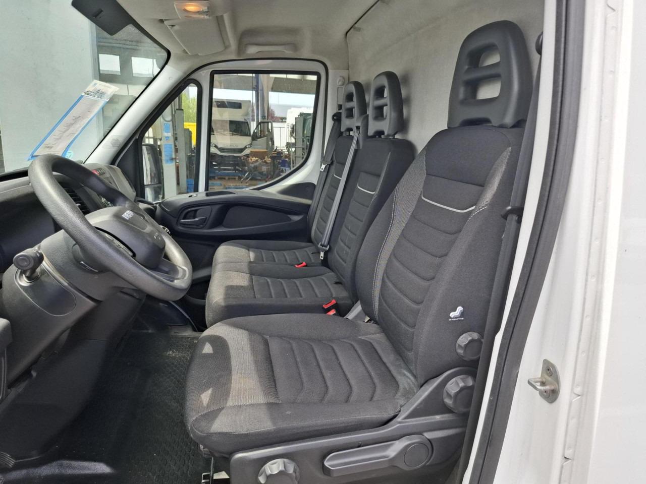 Passenger van Daily 35S16V Daily 35S16V- Photo 6