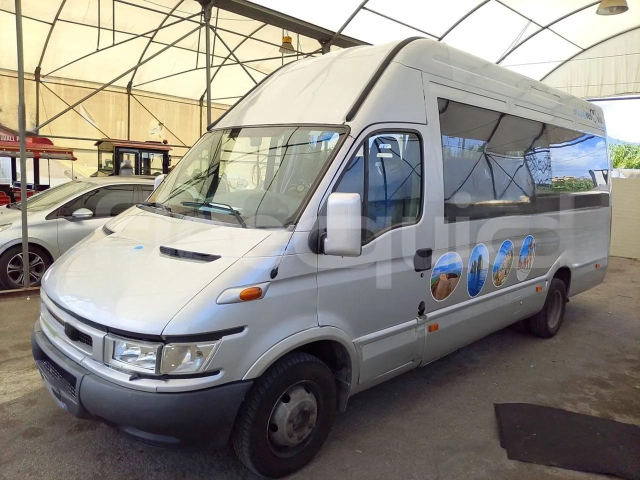 Kleinbus Iveco Daily Iveco Daily- Photo 4