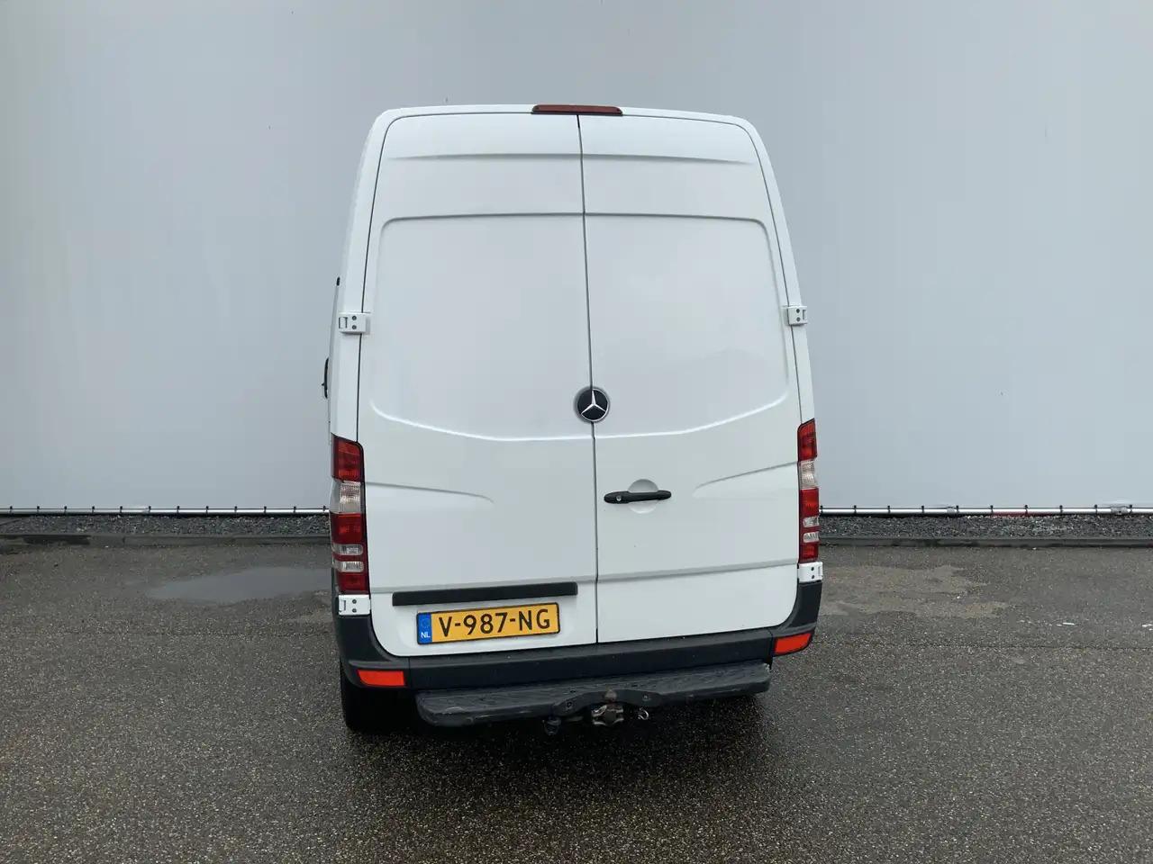 Kastenwagen 313 2.2 CDI 325 L1 H2 Airco Cruise 3 Zits Trekhaak 313 2.2 CDI 325 L1 H2 Airco Cruise 3 Zits Trekhaak- Photo 2