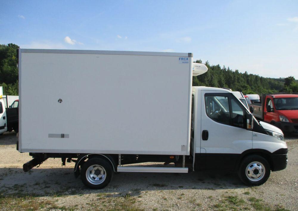 Kühltransporter Iveco Daily 35C13 chłodnia Mroźnia na bliźniaku 35-130 Thermo King agregat Iveco Daily 35C13 chłodnia Mroźnia na bliźniaku 35-130 Thermo King agregat- Photo 3