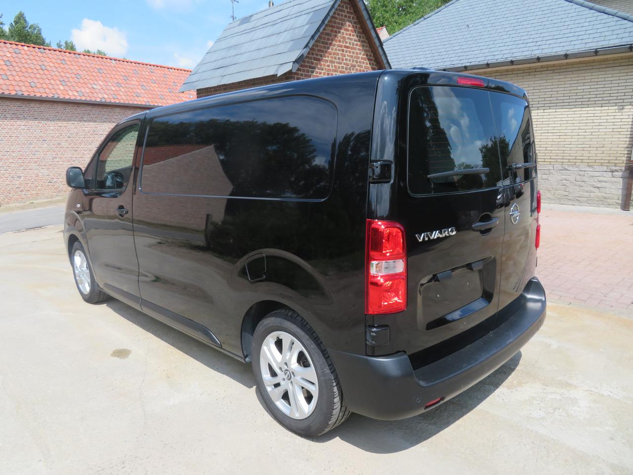Kleintransporter Vivaro Edition 2.0 Turbo - L2H1 Vivaro Edition 2.0 Turbo - L2H1- Photo 5