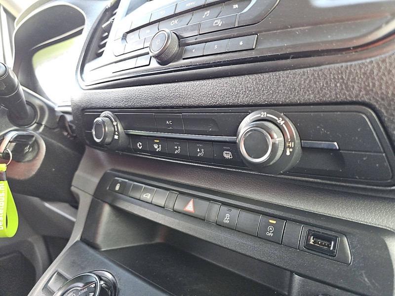 Kleintransporter Vivaro 2.0 AC AUTOMAAT EURO6 Vivaro 2.0 AC AUTOMAAT EURO6- Photo 10