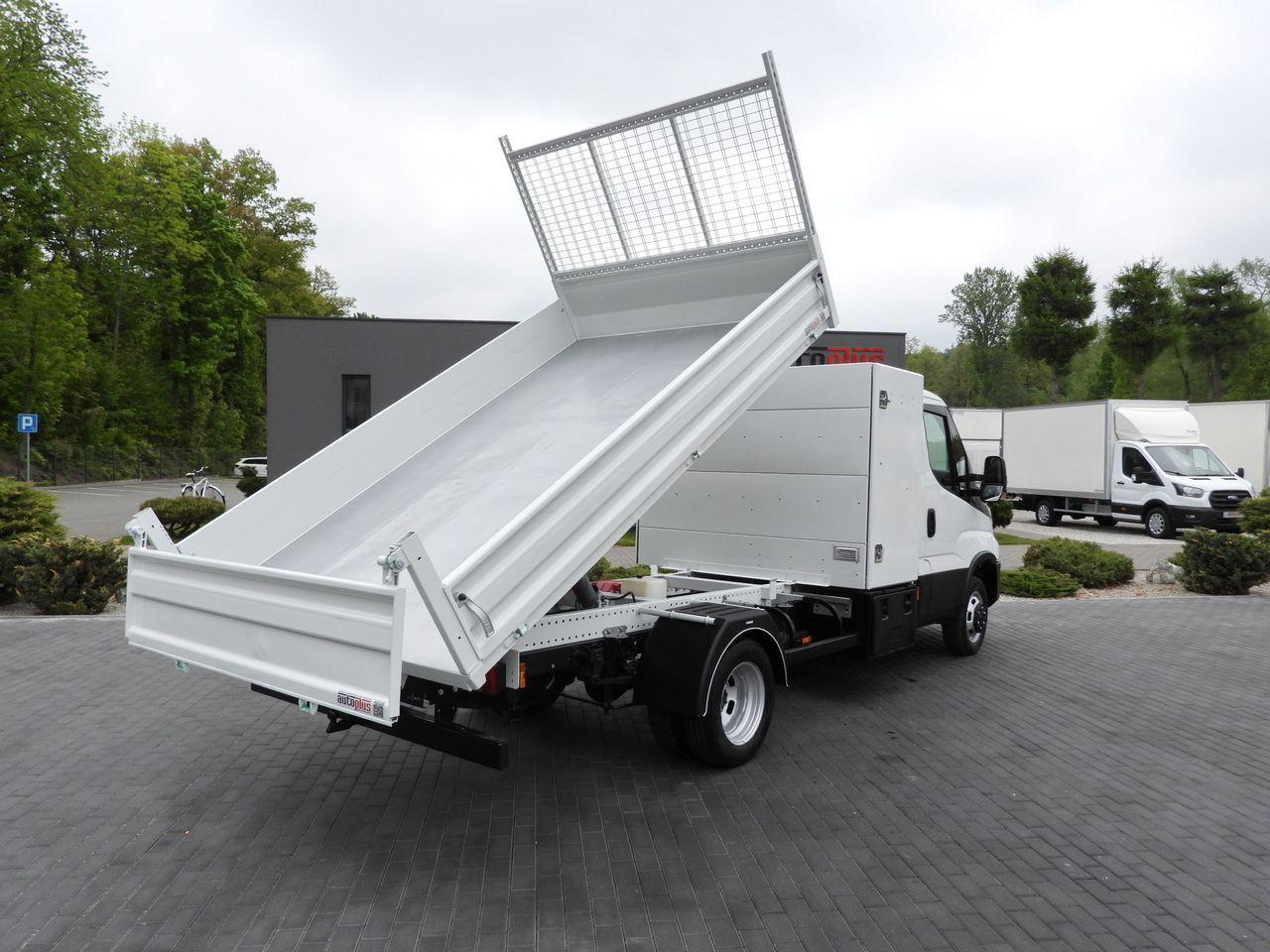 Kipper Transporter DAILY 35C14 TIPPER CRUISE CONTROL TWIN WHEELS 140HP DAILY 35C14 TIPPER CRUISE CONTROL TWIN WHEELS 140HP- Photo 3
