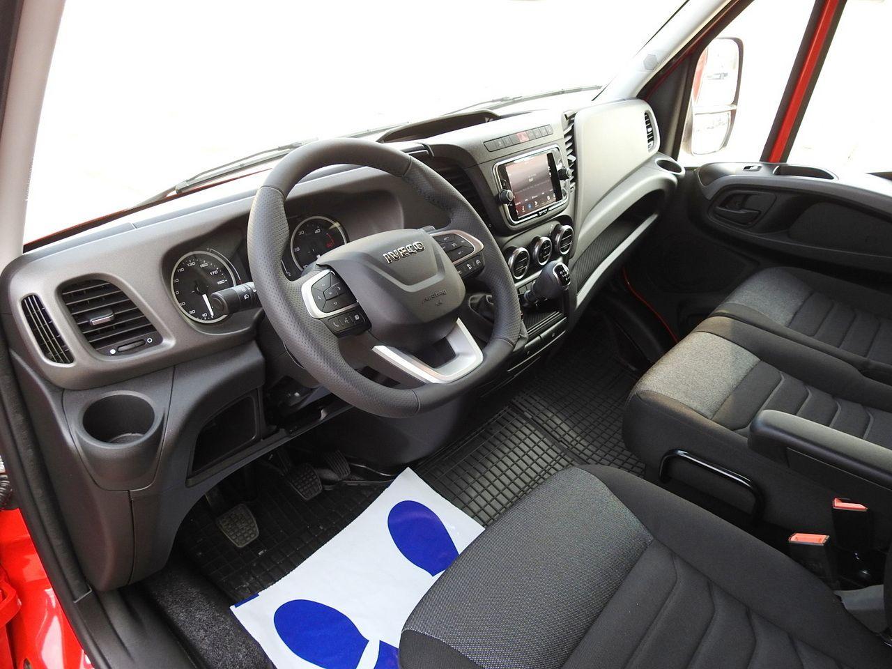 Transporter mit Plane DAILY NEW TARPAULIN 10 PALLETS WEBASTO CRUISE CONTROL NAVIGATION AIR CONDITIONING LED LIGHTS 180HP DAILY NEW TARPAULIN 10 PALLETS WEBASTO CRUISE CONTROL NAVIGATION AIR CONDITIONING LED LIGHTS 180HP- Photo 2