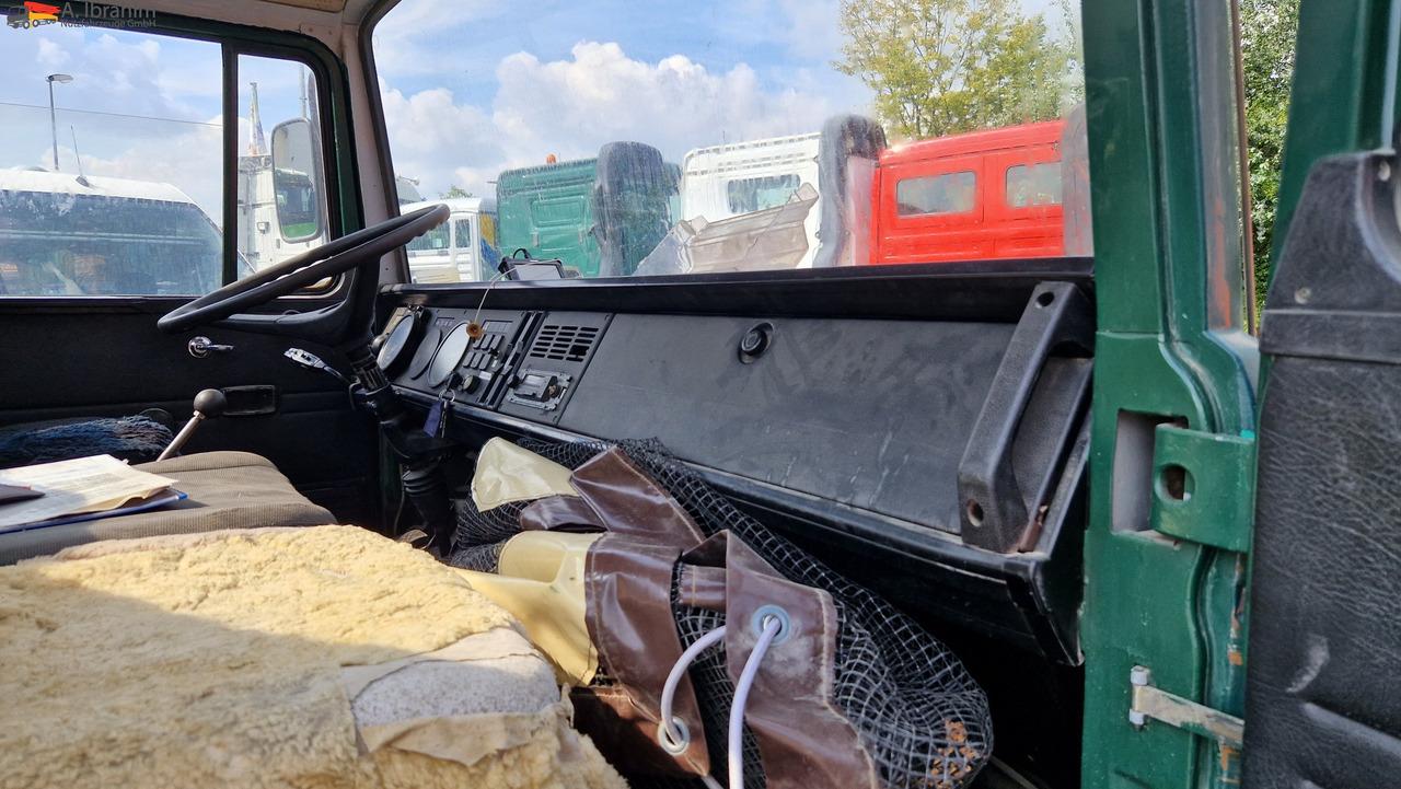Pritschenwagen DB 813 Pritsche Kran H- Kennzeichen,Oldtimer ein Stück Geschichte DB 813 Pritsche Kran H- Kennzeichen,Oldtimer ein Stück Geschichte- Photo 3