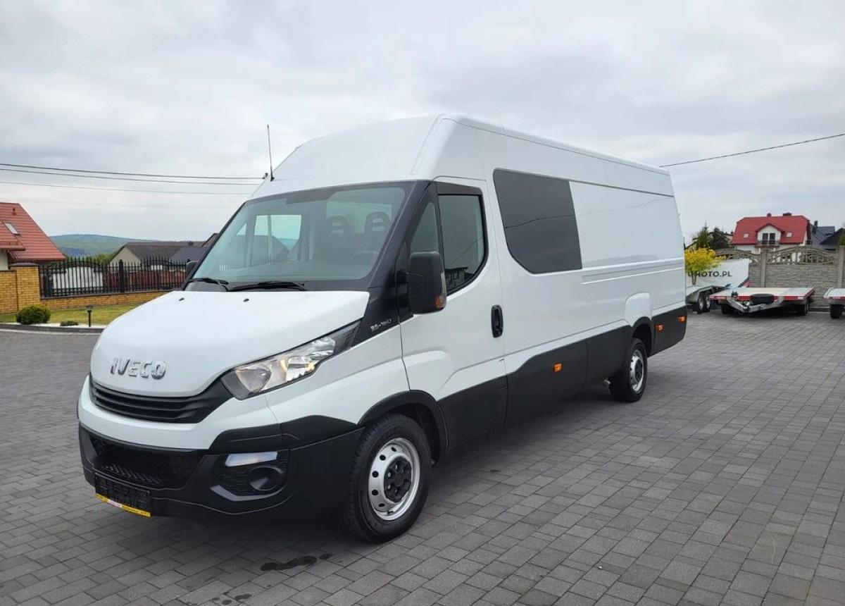 Transporter mit Doppelkabine Daily Max 7 -osobowe Daily Max 7 -osobowe- Photo 3
