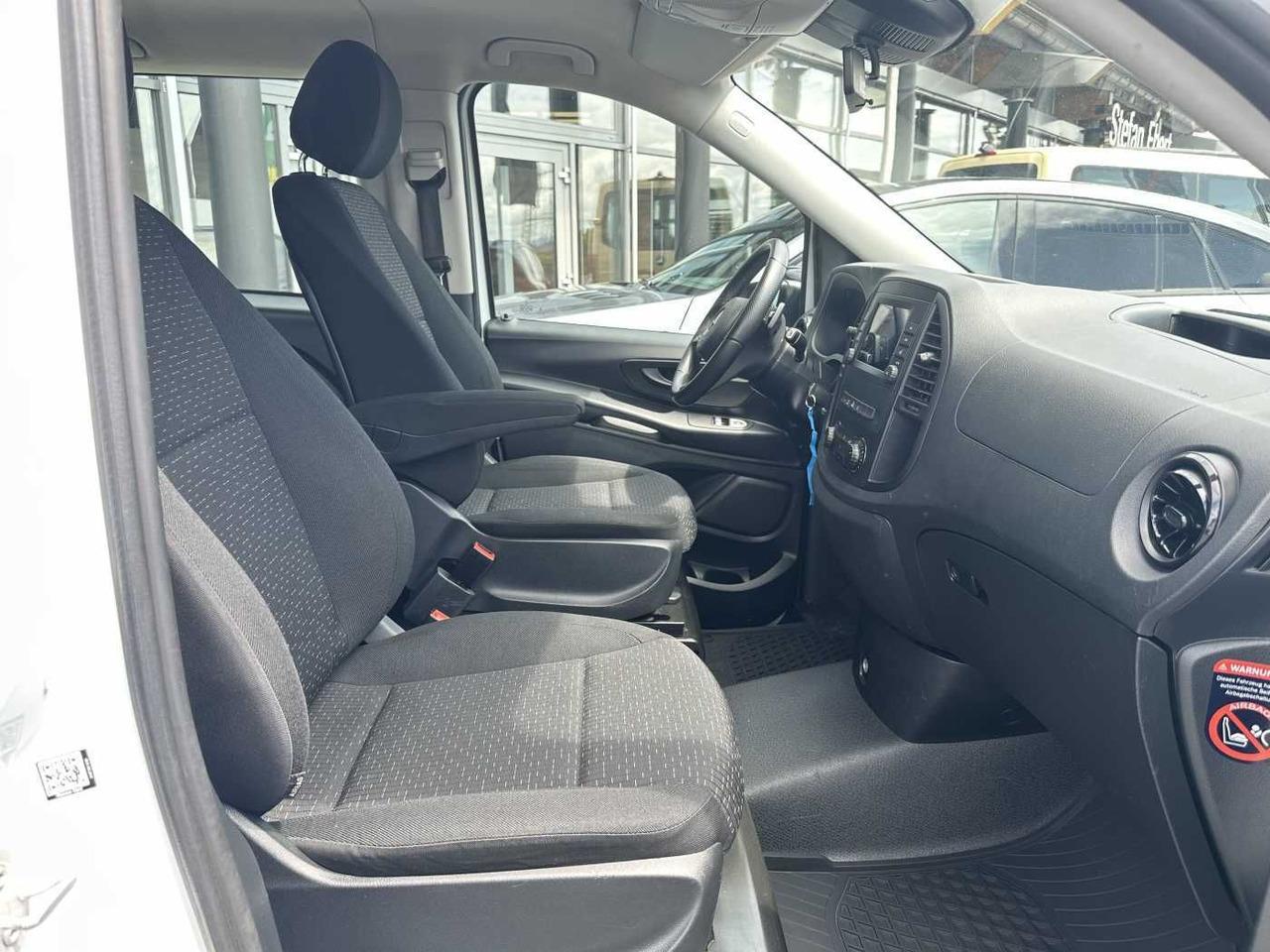 Personentransporter Mercedes-Benz Vito 114 CDI Tourer 9G Klima Audio40 Extralang Mercedes-Benz Vito 114 CDI Tourer 9G Klima Audio40 Extralang- Photo 10