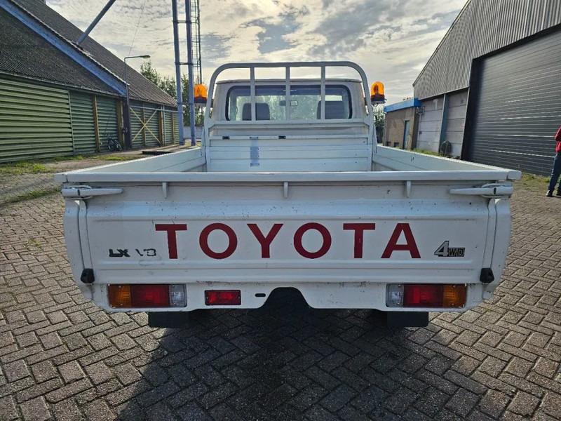 Pick-up Land Cruiser LB71MOD Land Cruiser LB71MOD- Photo 6