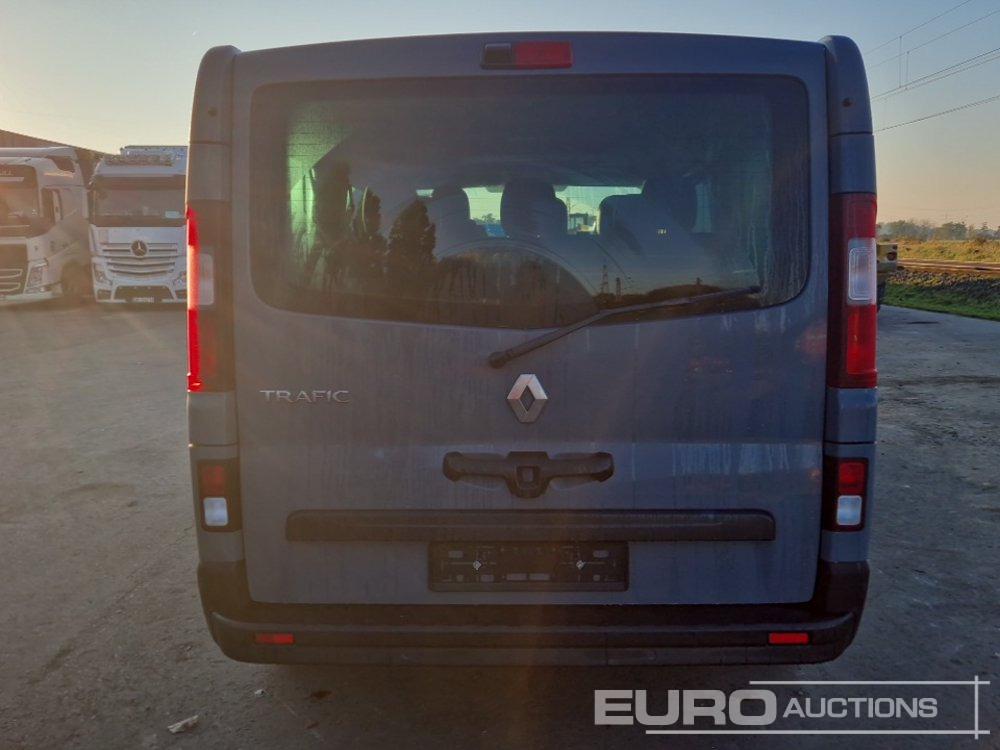Transporter 2022 Renault Trafic 2022 Renault Trafic- Photo 4