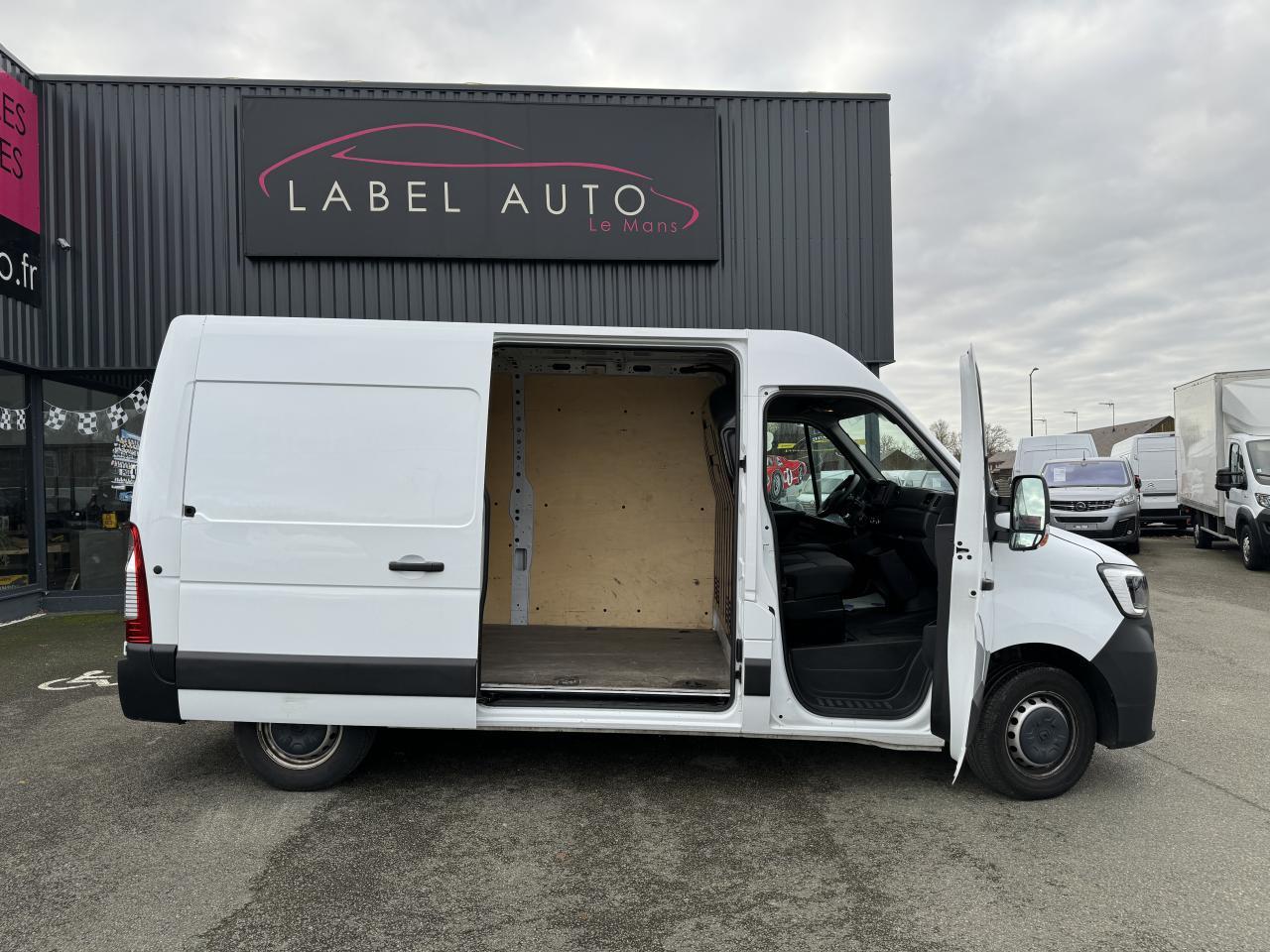 Kastenwagen MASTER 3T5 2.3 DCI 150CH GRAND CONFORT MASTER 3T5 2.3 DCI 150CH GRAND CONFORT- Photo 9