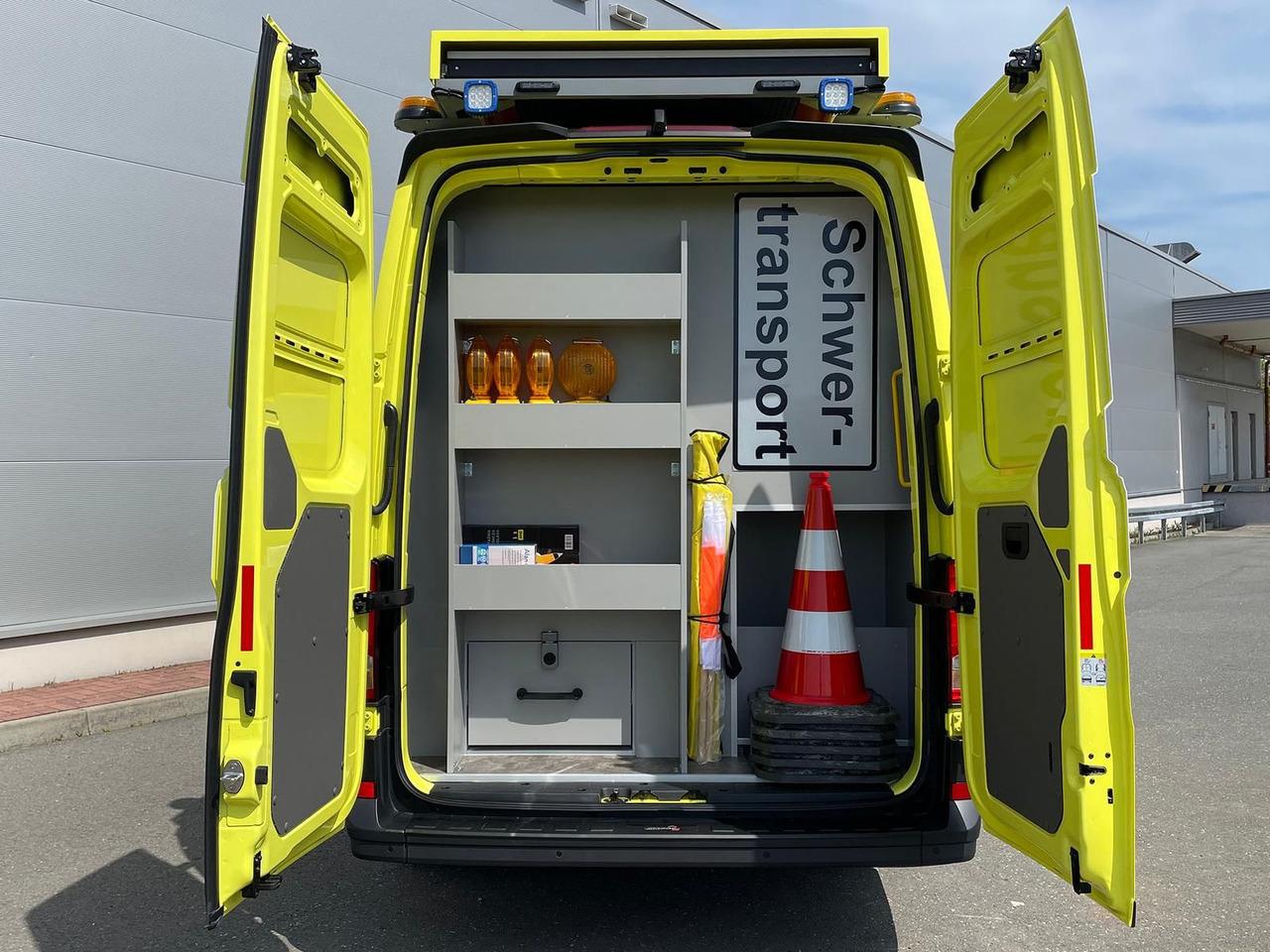 Van MAN TGE 3.180 L3H3 IndividualS BF3 + BEGLEITFAHRZEUG MAN TGE 3.180 L3H3 IndividualS BF3 + BEGLEITFAHRZEUG- Photo 10
