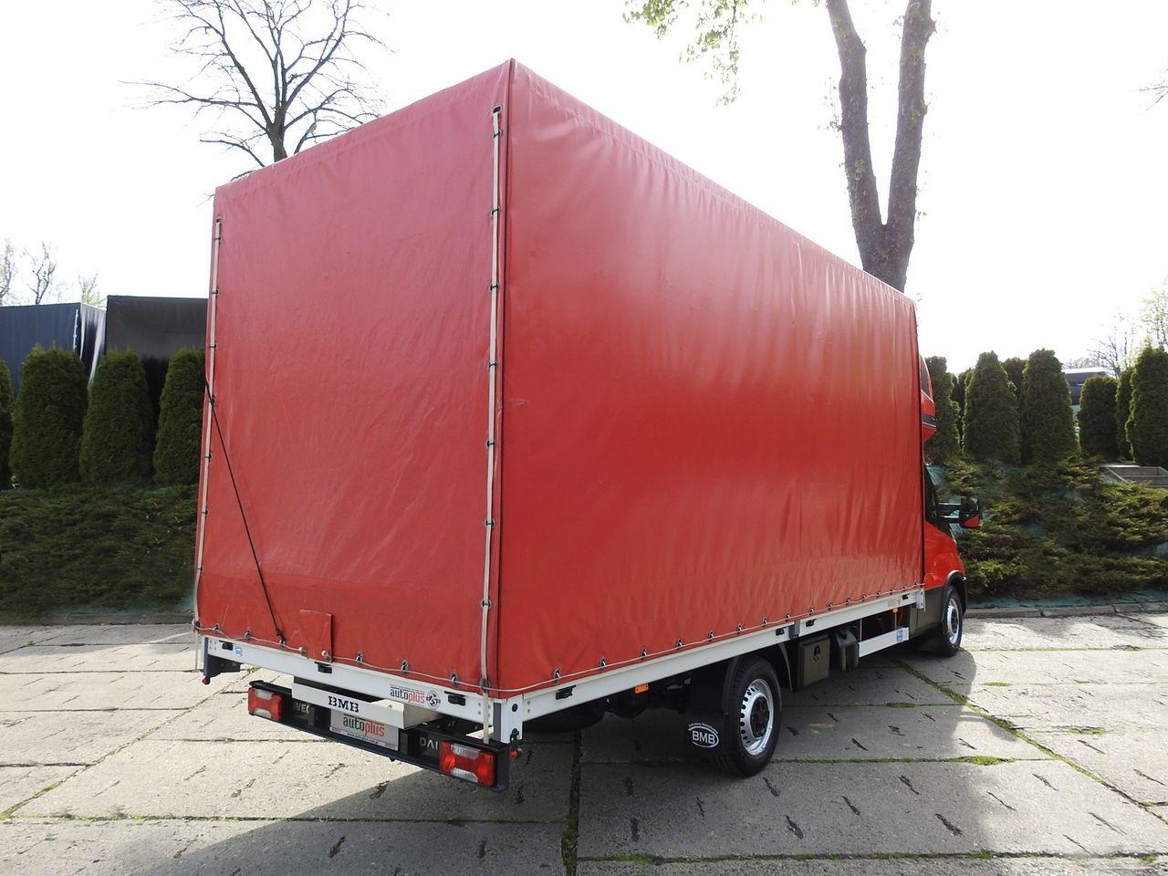 Transporter mit Plane DAILY 35S18 TARPAULIN 10 PALLETS WEBASTO CRUISE CONTROL LED LIGHTS AIR CONDITIONING 180HP DAILY 35S18 TARPAULIN 10 PALLETS WEBASTO CRUISE CONTROL LED LIGHTS AIR CONDITIONING 180HP- Photo 3