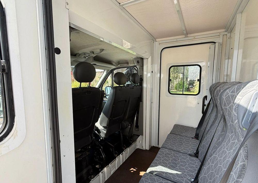 Transporter mit Doppelkabine Renault Master Renault Master- Photo 10
