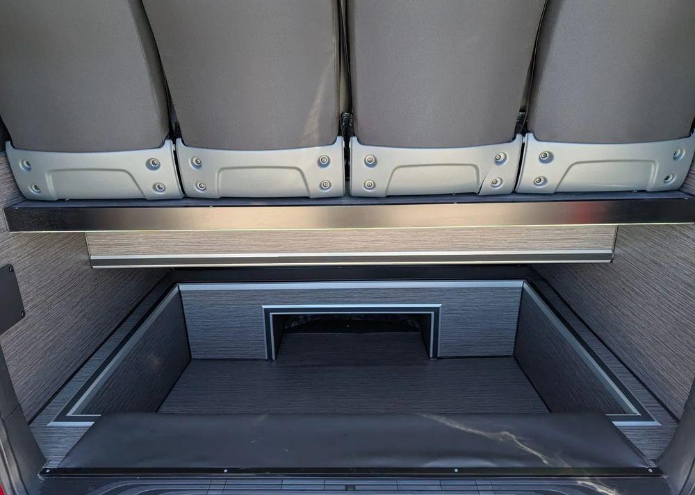 Kleinbus Mercedes-Benz Sprinter 517 Mercedes-Benz Sprinter 517- Photo 6