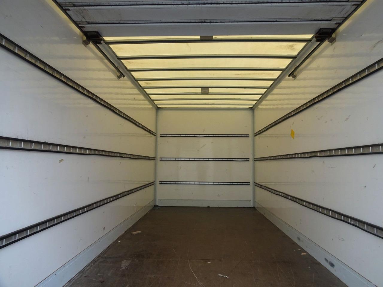 Box van Mercedes-Benz Atego 818, Koffer mit Rolltor Mercedes-Benz Atego 818, Koffer mit Rolltor- Photo 9