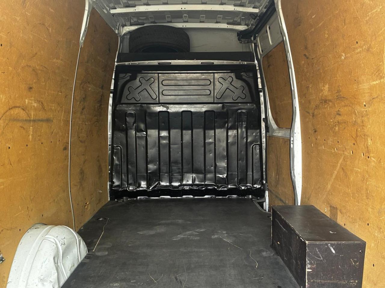 Kastenwagen Furgón IVECO 35S16 V 12m3 Furgón IVECO 35S16 V 12m3- Photo 6