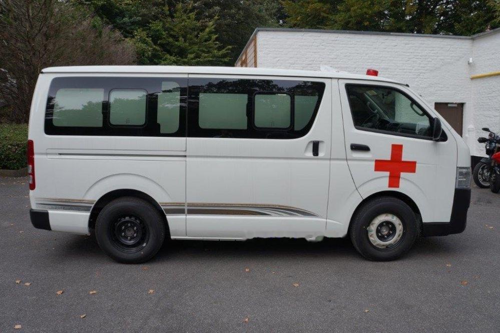 Kleinbus Hiace STANDARD ROOF ambulance 2.5L Diesel Manual Hiace STANDARD ROOF ambulance 2.5L Diesel Manual- Photo 3