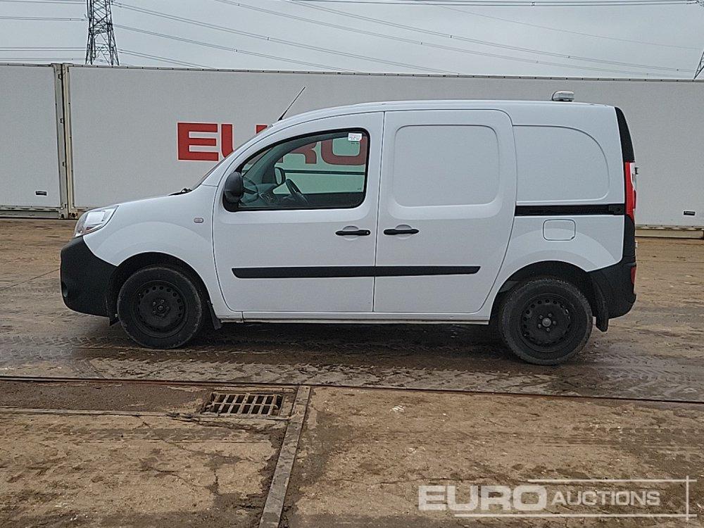 Transporter 2021 Nissan NV250 2021 Nissan NV250- Photo 2