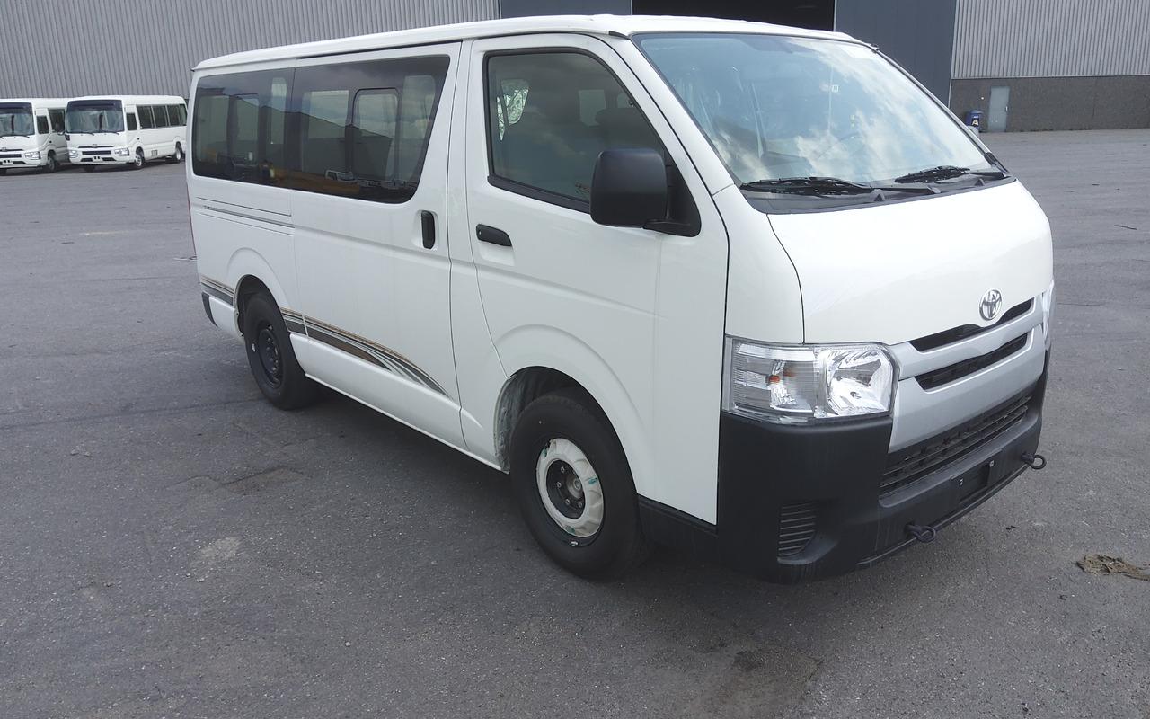 Kleinbus Hiace STANDARD ROOF 2.5L Diesel Manual Hiace STANDARD ROOF 2.5L Diesel Manual- Photo 8