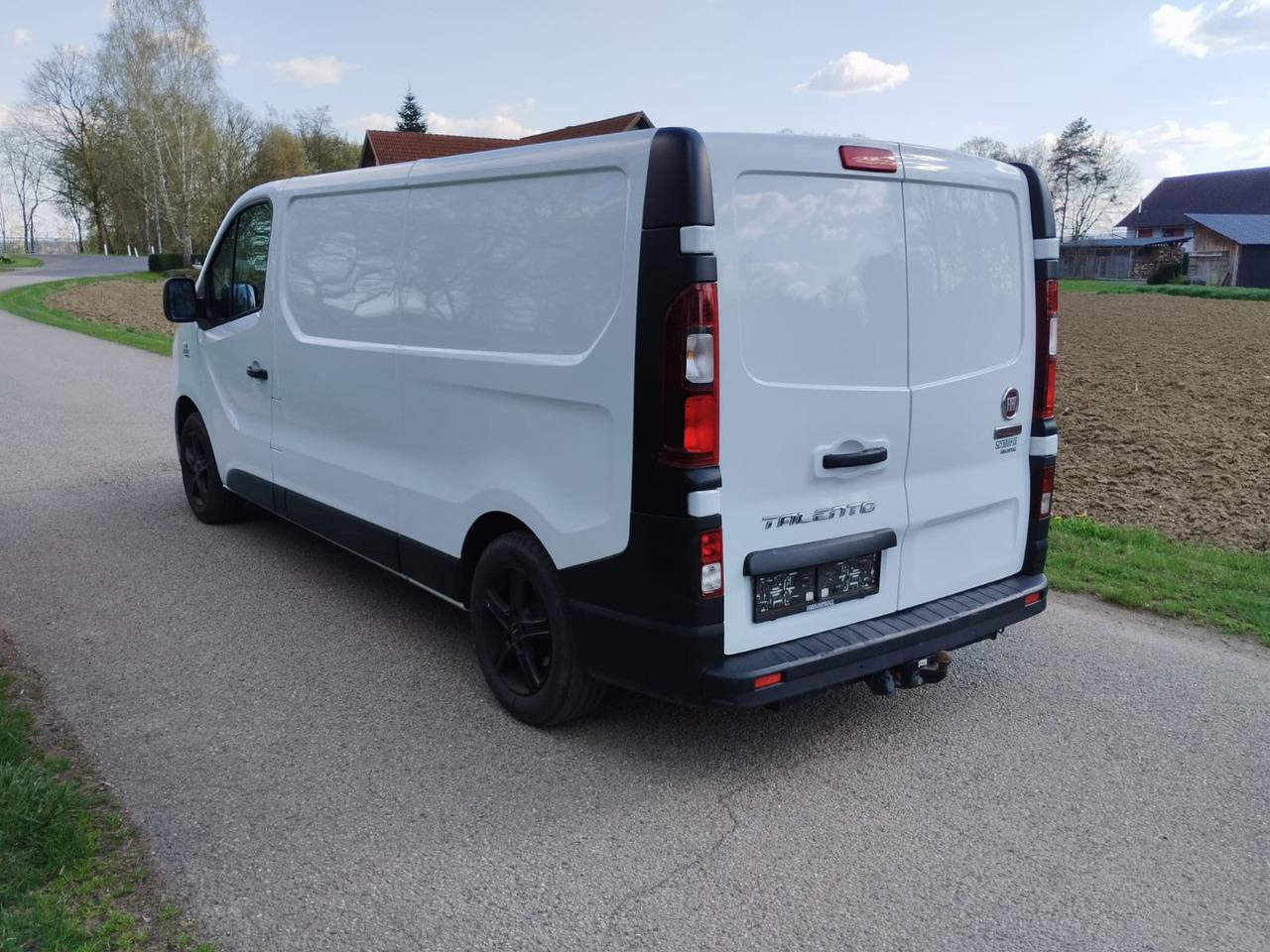Small van Talento Talento- Photo 6