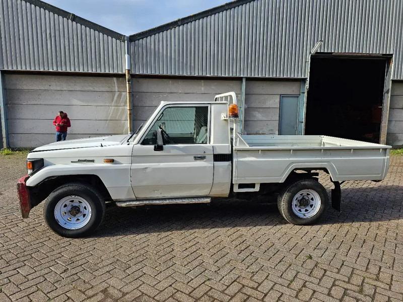 Pick-up Land Cruiser LB71MOD Land Cruiser LB71MOD- Photo 9