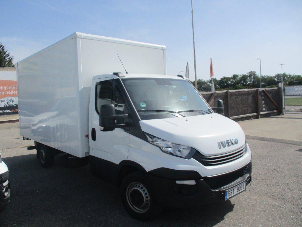 Koffer Transporter Iveco Daily 35S16 mit LBW Iveco Daily 35S16 mit LBW- Photo 2