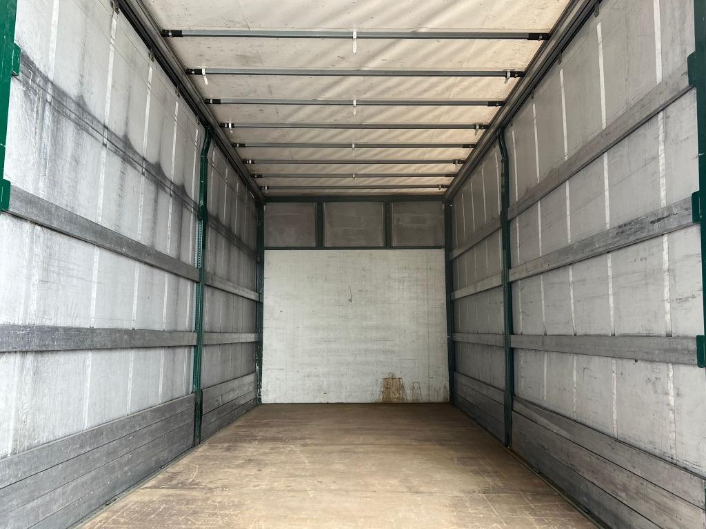 Transporter mit Plane Atego 823 Euro6 Klima 6,1m P+P AHK Orig. 164.tkm Atego 823 Euro6 Klima 6,1m P+P AHK Orig. 164.tkm- Photo 6