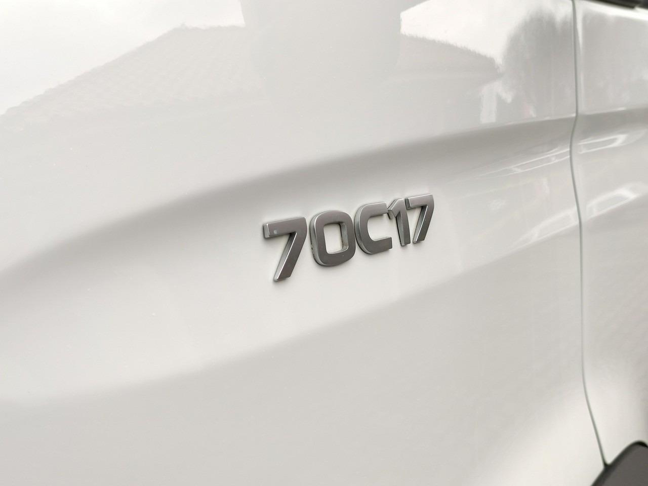 Transporter mit Plane Daily 70C18 V H Daily 70C18 V H- Photo 5