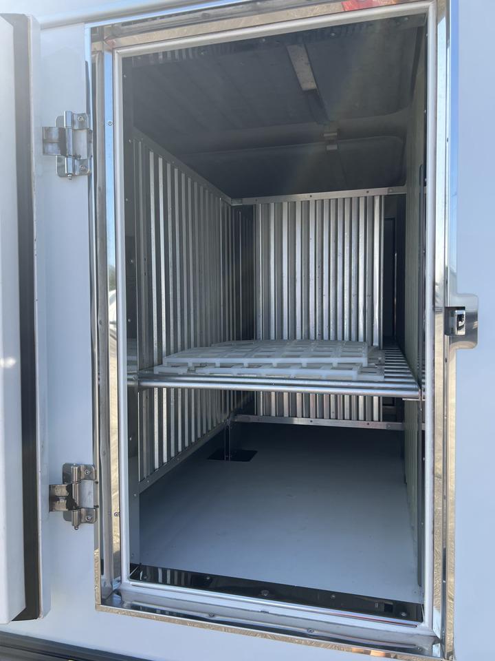 Refrigerated van FURGON HELADERO 3.5T MERCEDES SPRINTER FURGON HELADERO 3.5T MERCEDES SPRINTER- Photo 5