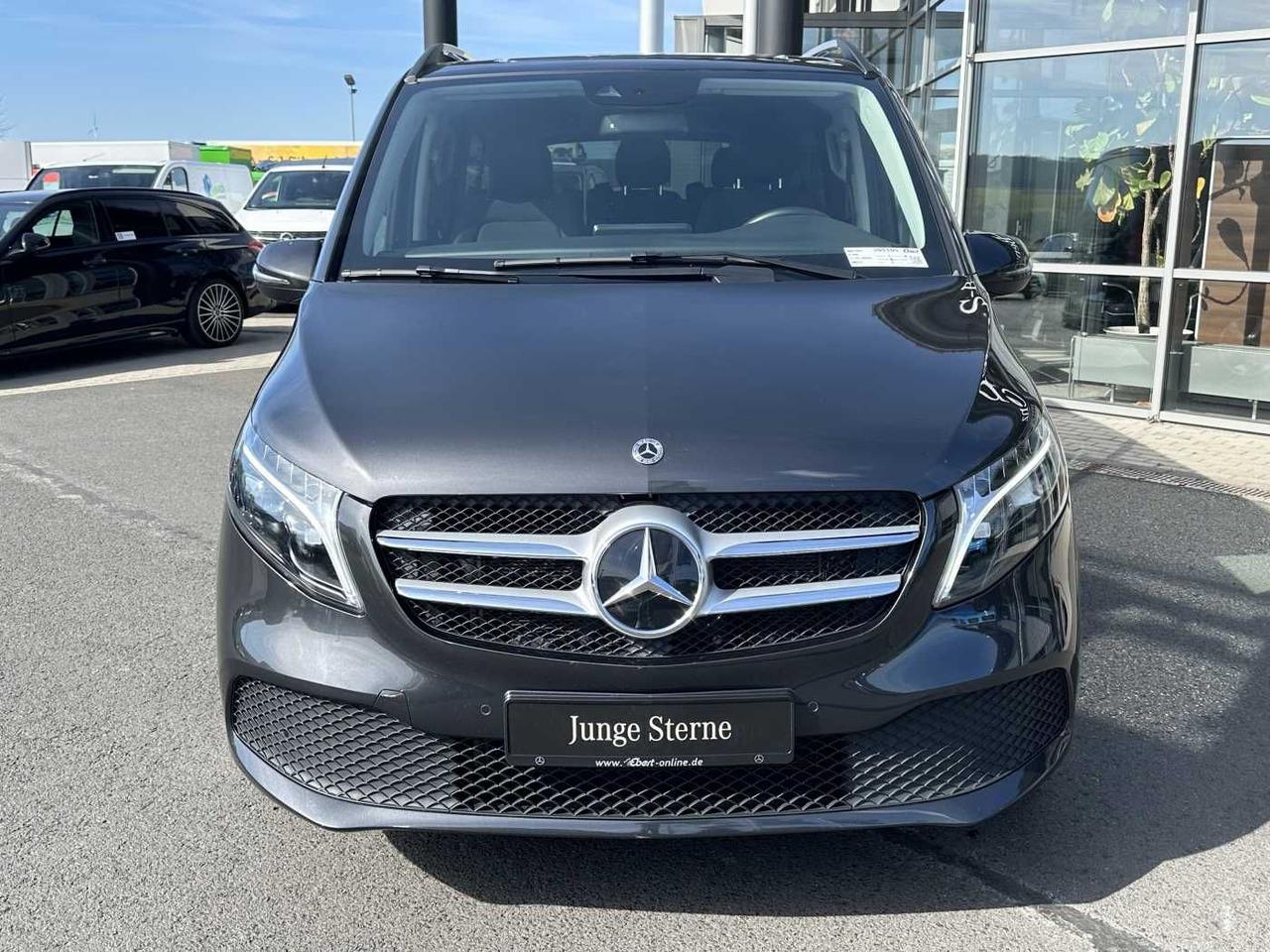Personentransporter Mercedes-Benz V 300 d EDITION 4MATIC DISTRONIC AHK LED Kamera Mercedes-Benz V 300 d EDITION 4MATIC DISTRONIC AHK LED Kamera- Photo 2