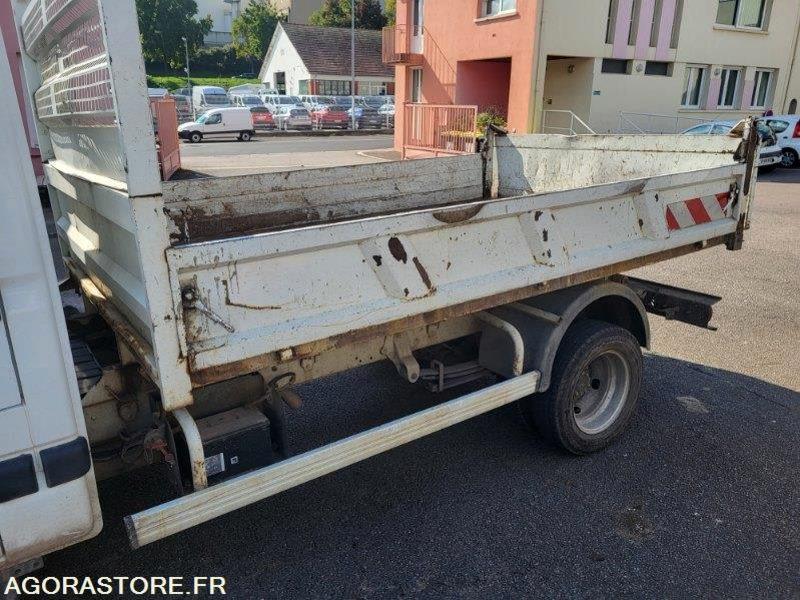 Kipper Transporter RENAULT MASCOTT BENNNE BASCULANTE (sans contrôle technique) RENAULT MASCOTT BENNNE BASCULANTE (sans contrôle technique)- Photo 3