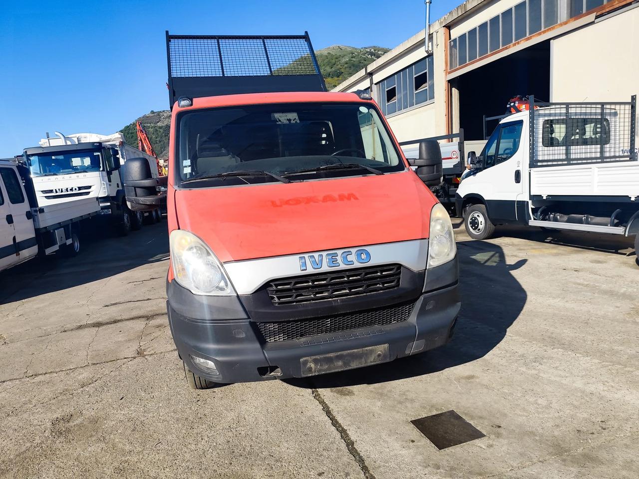 Tipper van DAILY 35C13 DAILY 35C13- Photo 7