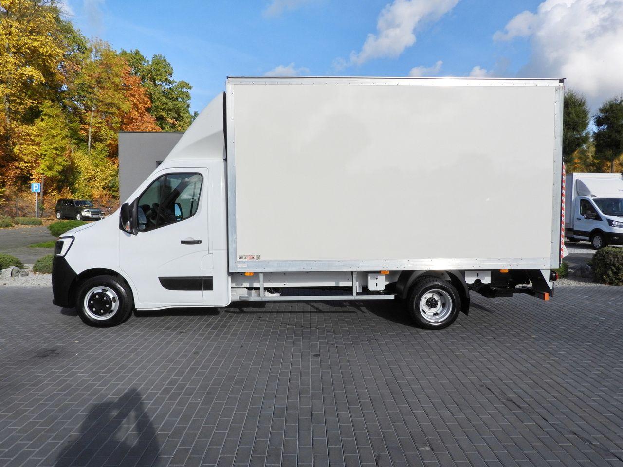 Koffer Transporter MASTER BOX LIFT 8 PALLETS CRUISE CONTROL LED LIGHTS TWIN WHEELS AIR CONDITIONING 145HP MASTER BOX LIFT 8 PALLETS CRUISE CONTROL LED LIGHTS TWIN WHEELS AIR CONDITIONING 145HP- Photo 9