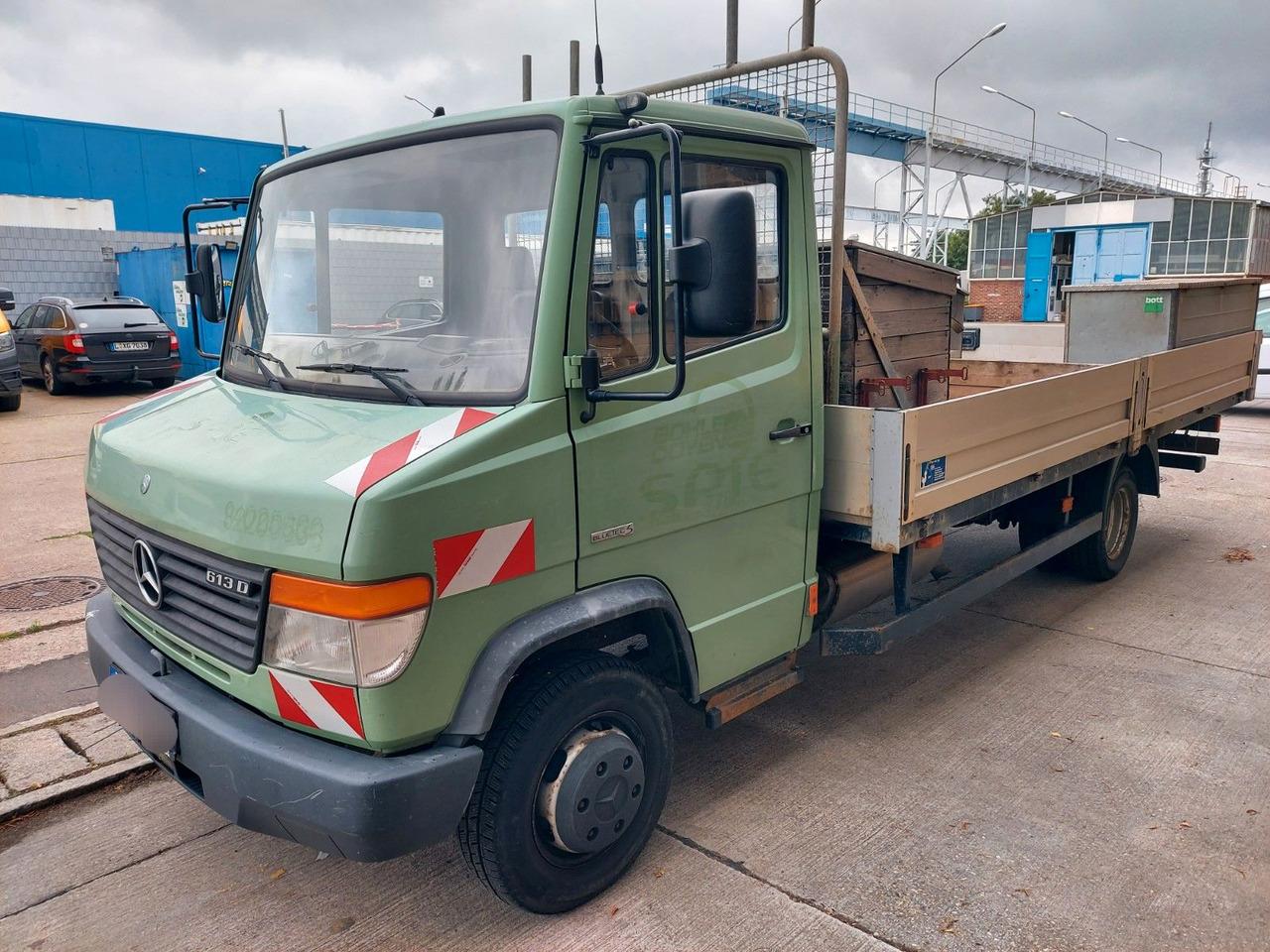 Pritschenwagen Mercedes-Benz Vario 613D Pritsche lang extralang Mercedes-Benz Vario 613D Pritsche lang extralang- Photo 4