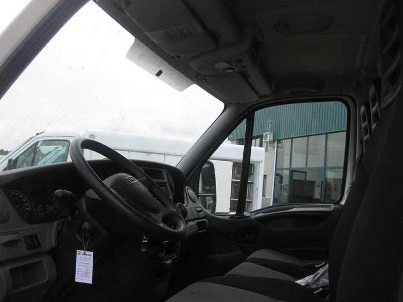 Koffer Transporter IVECO 35C15 CAJA CERRADA IVECO 35C15 CAJA CERRADA- Photo 7