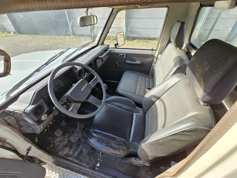 Pick-up Land Cruiser LB71MOD Land Cruiser LB71MOD- Photo 10