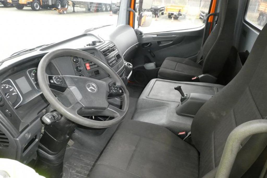 Tipper van Atego 818 K 2-Achs Kipper Schalter Atego 818 K 2-Achs Kipper Schalter- Photo 4