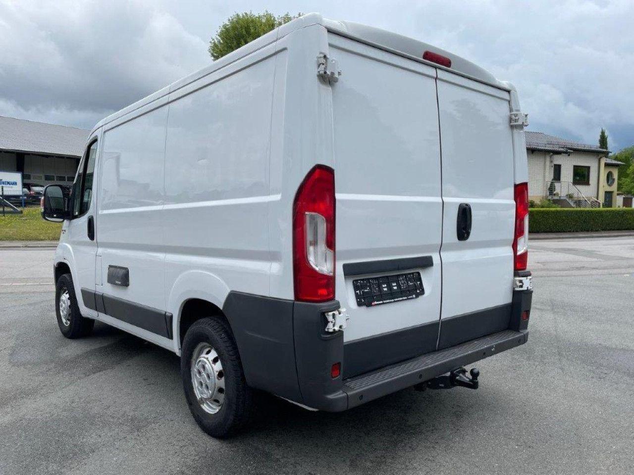 Small van Fiat Ducato 30 130 M-Jet L1H1 Euro6 Klima AHK ZV Fiat Ducato 30 130 M-Jet L1H1 Euro6 Klima AHK ZV- Photo 4