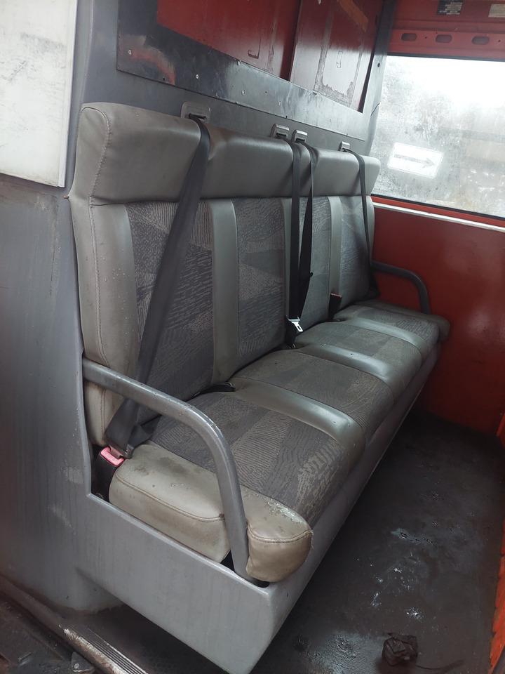 Transporter mit Doppelkabine- Photo 8