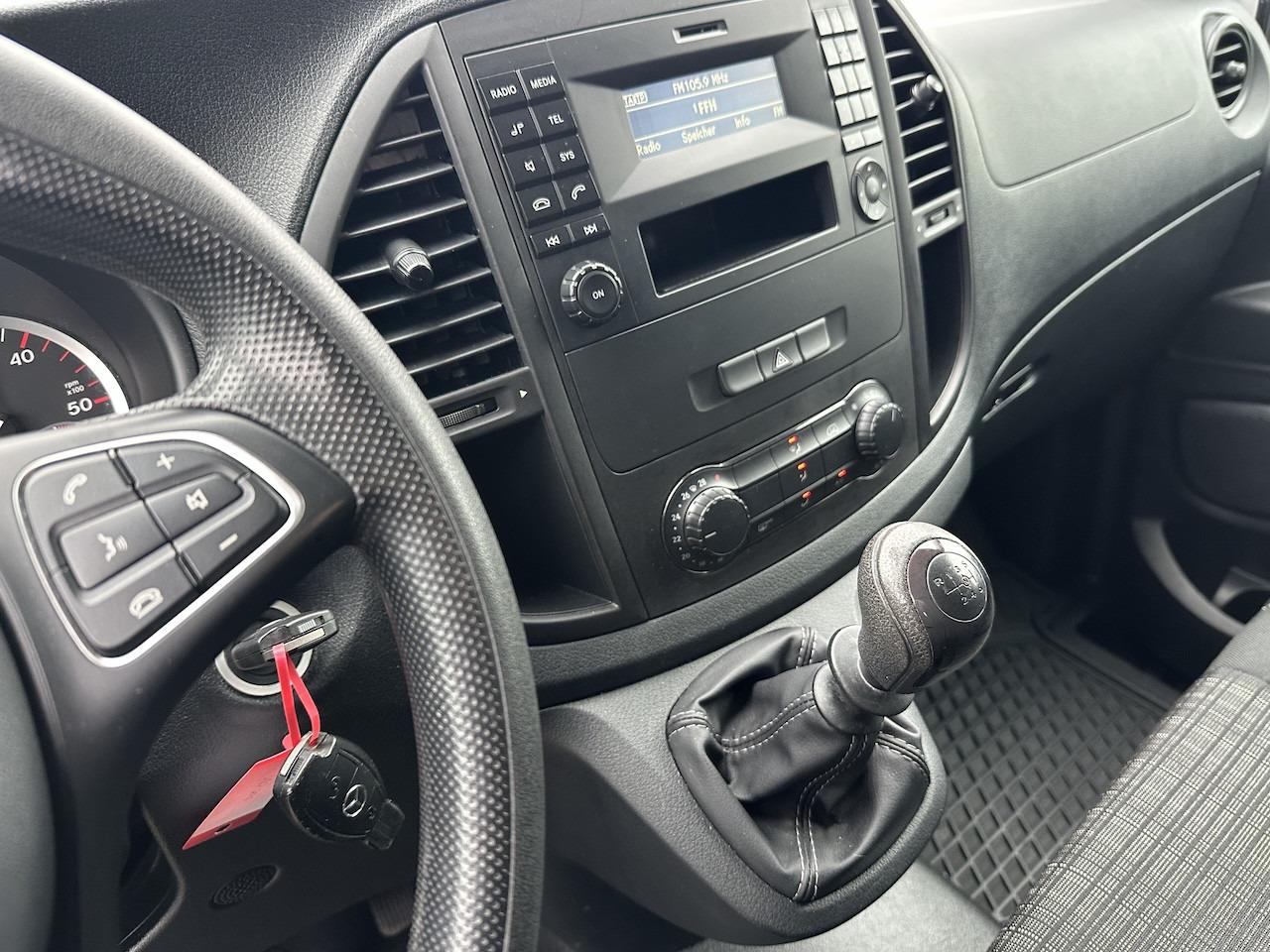 Passenger van Vito 111 CDI 9 Sitzer BT FSE Klima Tempomat Radio Vito 111 CDI 9 Sitzer BT FSE Klima Tempomat Radio- Photo 5