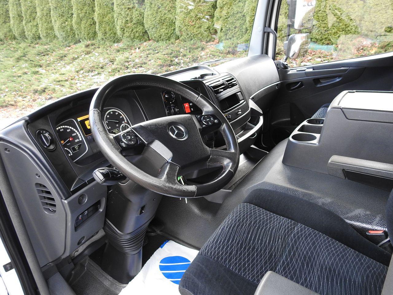 Koffer Transporter ATEGO 12.24 BOX LIFT 18 PALLETS CRUISE CONTROL AUTOMATIC TRANSMISSION TWIN WHEELS AIR CONDITIONING 240HP ATEGO 12.24 BOX LIFT 18 PALLETS CRUISE CONTROL AUTOMATIC TRANSMISSION TWIN WHEELS AIR CONDITIONING 240HP- Photo 2