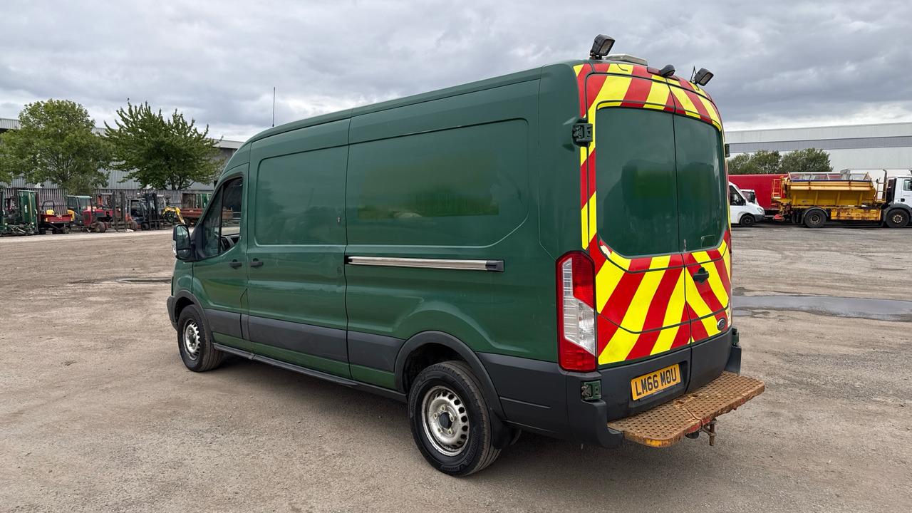 Panel van Transit 350 2.0 TDCi 130ps Transit 350 2.0 TDCi 130ps- Photo 3