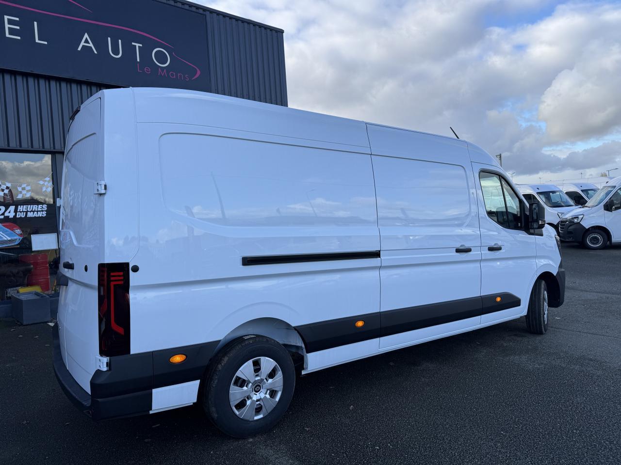 Kastenwagen Master Extra 3t5 L3H2 2.0 Blue dCi - 150 IV FOURGON Fourgon L3H2 Traction Master Extra 3t5 L3H2 2.0 Blue dCi - 150 IV FOURGON Fourgon L3H2 Traction- Photo 6