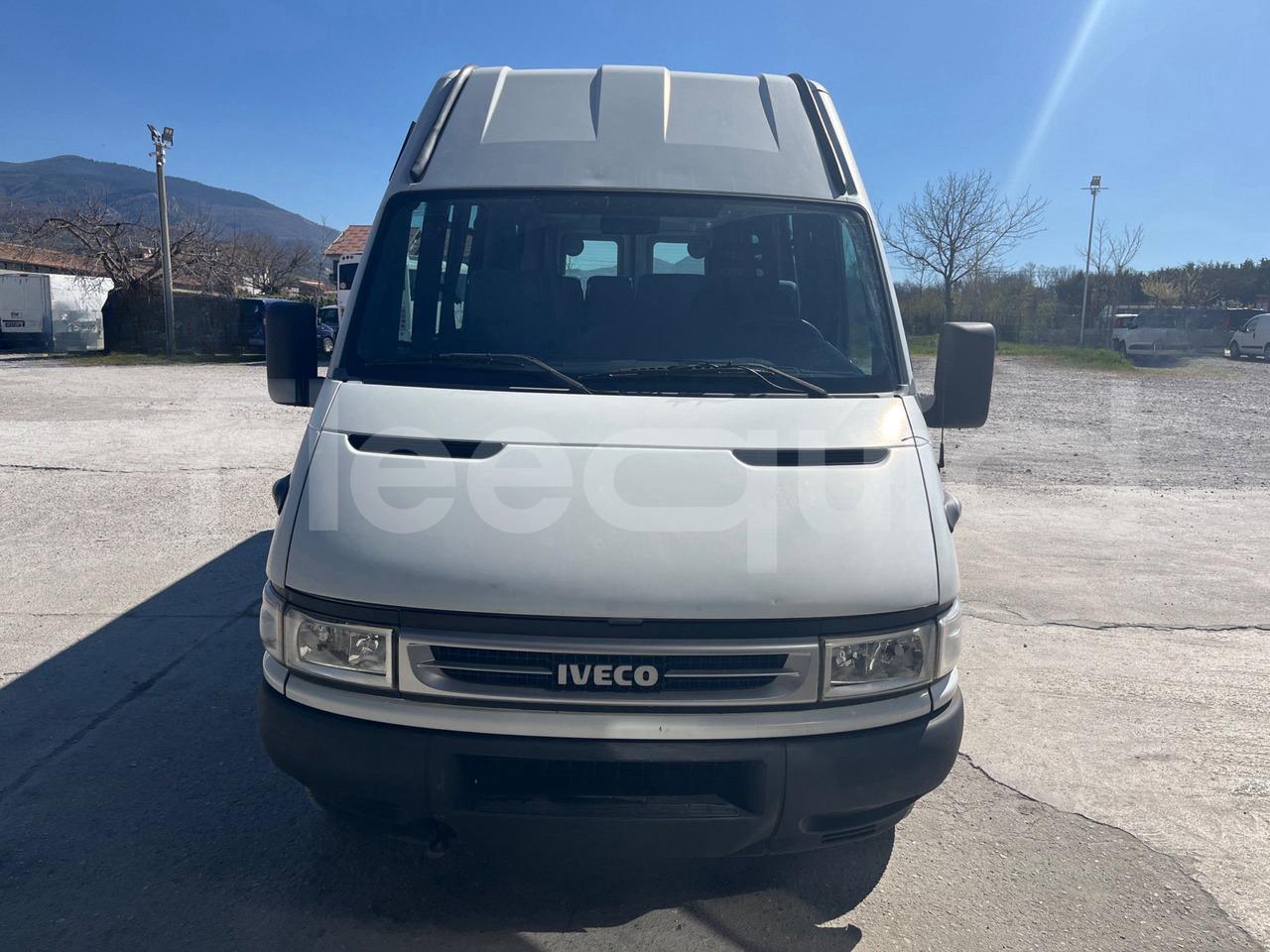 Minibus Iveco A50 Iveco A50- Photo 2