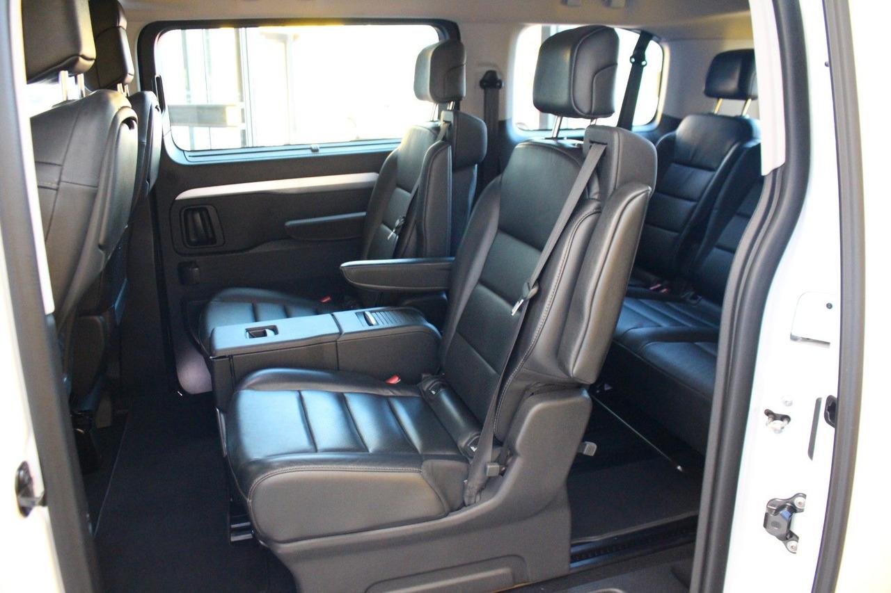 Passenger van Opel Zafira Life Tourer M VIP-Sitze Tisch Leder AHK Opel Zafira Life Tourer M VIP-Sitze Tisch Leder AHK- Photo 10