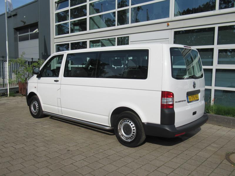 Kleinbus Transporter Kombi T5 2.0 TDI 62KW L2H1 Comf. 9-Personen Transporter Kombi T5 2.0 TDI 62KW L2H1 Comf. 9-Personen- Photo 2