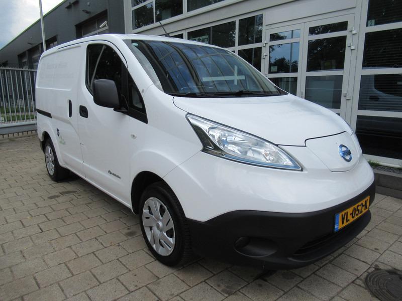 Small van E-NV200 Business 24KW Navi, Camera, MARGE ( geen BTW ) E-NV200 Business 24KW Navi, Camera, MARGE ( geen BTW )- Photo 2